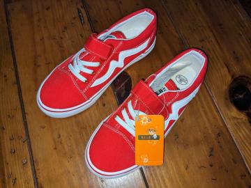 Vi 20cm fB[X Xj[J[ bh V[Y [Jbg C