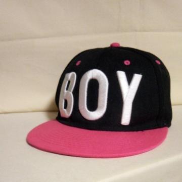 BOY  �s���N�̂΂̃L���b�v