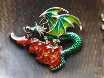 新品アンティーク調ドラゴン 竜 龍 エナメルブローチ