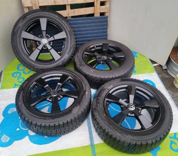 �y�ɏ���i�z AGA NEXTA �A���~�z�C�[��17�C���`PCD112 7J+42�X�^�b�h���X�^�C���t��4�{�Z�b�g�_�����b�v