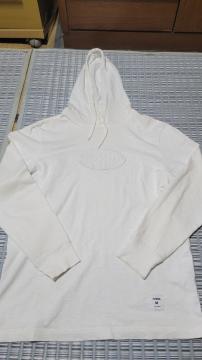 Supreme ���胍���e�B�[�p�[�J�[ �z���C�g