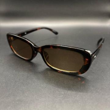 ���� GU �W�[���[ UV�J�b�g���N�^���O���T���O���X