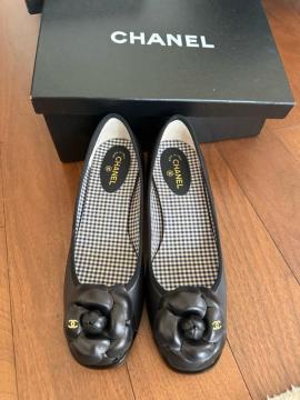 CHANEL �V���l�� �J�����A �t���b�g�V���[�Y �p���v�X �u���b�N ���t��
