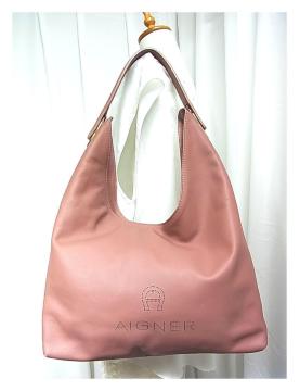 500~X^Ki ACOi[ AIGNER SV_[obO@_XeBsN