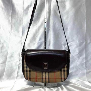 BURBERRY �o�[�o���[ �m�o�`�F�b�N �V�����_�[�o�b�O �{���h�[ ���B���e�[�W