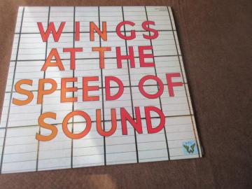 |[E}bJ[gj[ECOX@LP@u@Wings@At@The@Speed@Of@Sound@v A