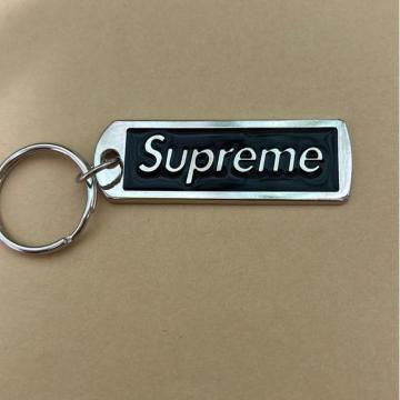 supreme �V���[�N���[���@�L�[�z���_�[�@�V�i���g�p�i