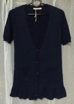 ☆新品未使用☆紺色の服