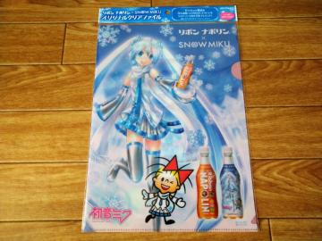 ~N SNOW MIKU  A4̧ J 񔄕i