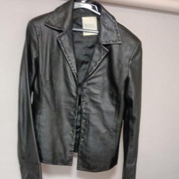 �����W�烃�P�b�g