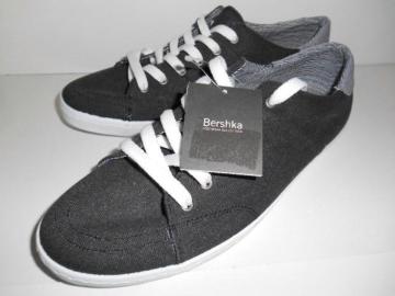 □Bershka/ベルシュカ スニーカー/メンズ/28cm☆新品