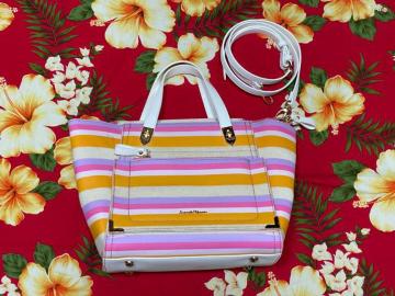 iSamantha ThavasaJtbag