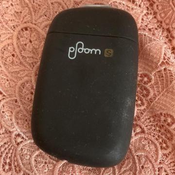 ploomS  �u���b�N