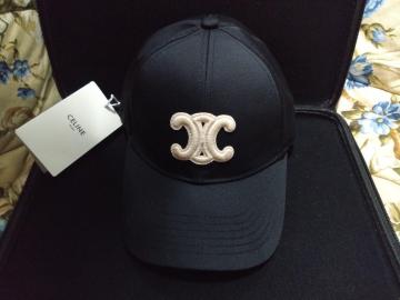 �Z���[�k�@�g���I���t�@�x�[�X�{�[���L���b�v�@���@M�@�V�i