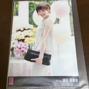 SKE48 {c@LOVE TRIP ʐ^@AKB48