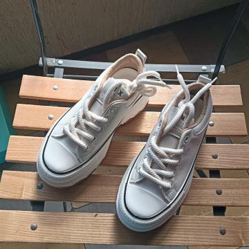 Vi 23cm fB[X Xj[J[ zCg V[Y C [Jbg