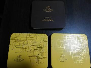 GODIVA�@�󔠁@3�Z�b�g