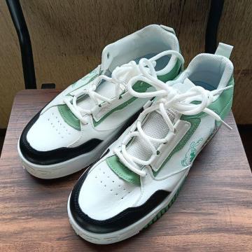 �V�i 26cm �����Y �X�j�[�J�[ �z���C�g �V���[�Y �C �j�����p ���f�B�[�X