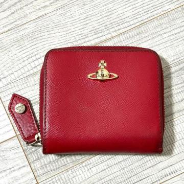 Vivienne Westwood  �T�t�B�A�[�m���U�[ ��܂���z