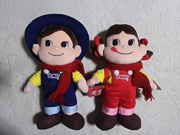 セガ '04 ペコちゃんポコちゃん マフラーぬいぐるみ タグ付 未使用