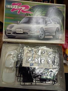 AIV} 1:24 RX-7
