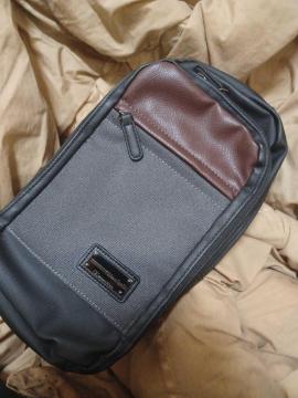 �J�W���A�� �{�f�B�o�b�O �����V�����_�[�o�b�O �����Y �O���[ �u���E�� �t�F�C�N���U�[