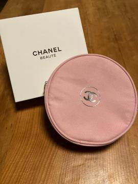 CHANEL BEAUTE �m�x���e�B �|�[�` �s���N �R�R�}�[�N