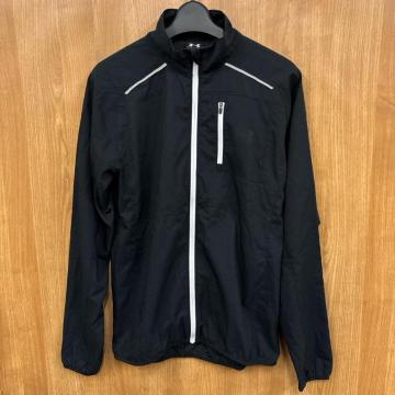 ���� UNDER ARMOUR �A���_�[�A�[�}�[ �E�B���h�u���[�J�[ �u���b�N