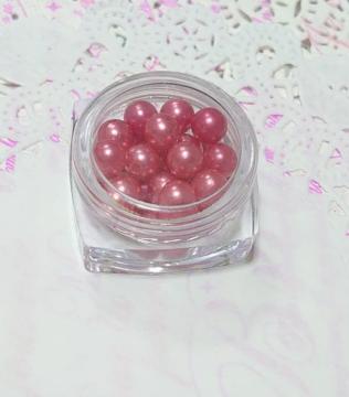 ★ハンドメイド素材★ケース入り♪片穴パール