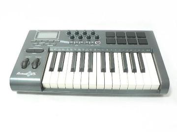 M-Audio Axiom 25 MIDI�L�[�{�[�h�E�����I
