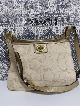 yǕizCOACH R[` VOl`[ V_[obO ΂ߊ| x[W