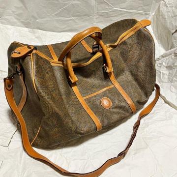 yEgD[EGbtFz yCY[ / {XgobO & V_[