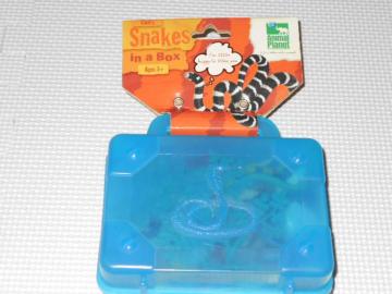 Aj}vlbg tBMA Snakes in a BoxViJ