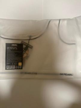 LeSserafim �`�F�E�H���@�g���J�t���@�u���g�b�v�@���g�p