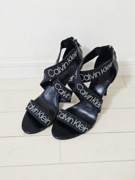 CALVIN KLEIN ���~�����S���S�X�g���b�v �T���_��  7 1/2