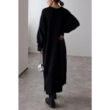 UNIQLO/s[XE[̃ubNjbgs[X