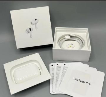 yizAirPodsPro2 Apple