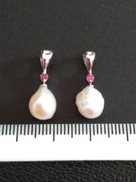 �W���p�[���y���_���g�g�b�v��C