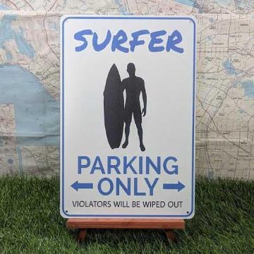 ViyuLŔzSurfing^T[tB@Surfer Parking Only@-2-