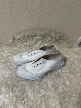 ViReebokЂȂyʃXj[J[25.5p