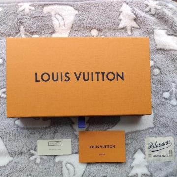 LOUISVUITTON �󔠁@���K