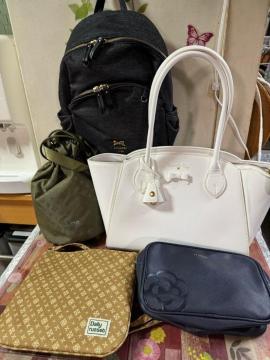 ӂ߂āSamantha VegabNEg[gobNɔirussetENCTXE5_܂Ƃߔ聚500~X^[g