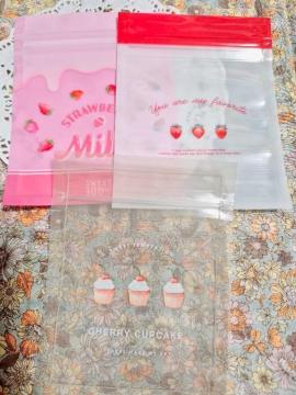 ����������䕂ƃJ�b�v�P�[�L���W�b�v�o�b�N3����