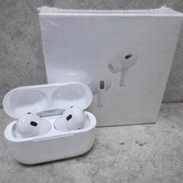 �y�V�i�z�ŐV AirPodsPro��2���� �݊��i