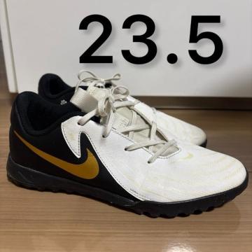 23.5cm  �g���[�j���O�V���[�Y�@NIKE�i�C�L�@�t�@���g��GX
