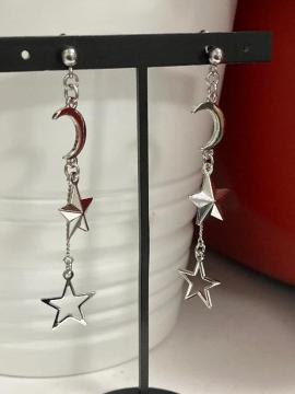 ハンドメイド 月と星のピアス