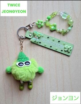TWICE JEONGYEON �W���������@�L�[�z���_�[�@����