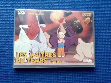 �Z���� DVD ���̎x�z�� �ʃo�b�W(���J��)2�t��