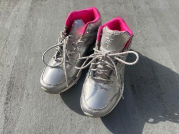 Reebok�C�[�W�g�[��