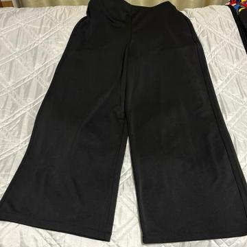 ViUNIQLON[vW[W[Xg[gpc